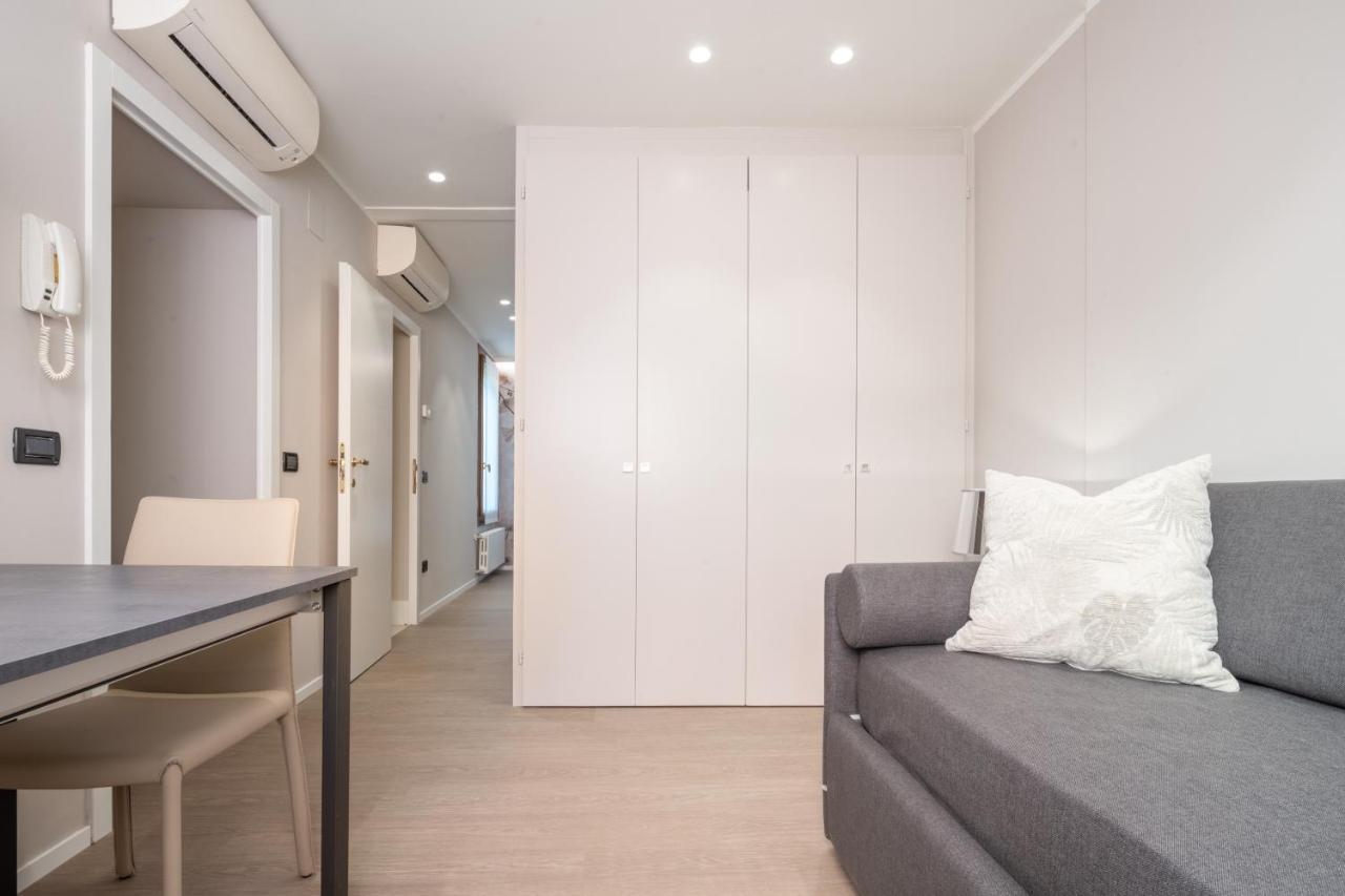 Accademia Apartments R&R Венеция Экстерьер фото