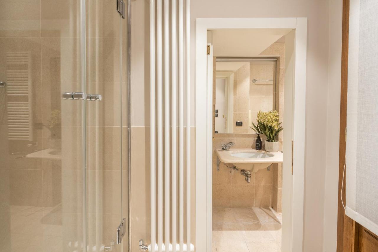 Accademia Apartments R&R Венеция Экстерьер фото
