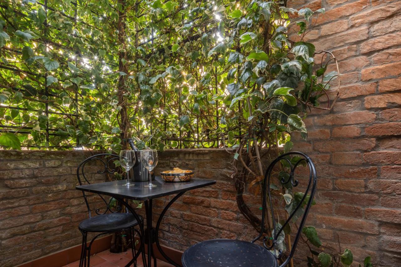 Accademia Apartments R&R Венеция Экстерьер фото